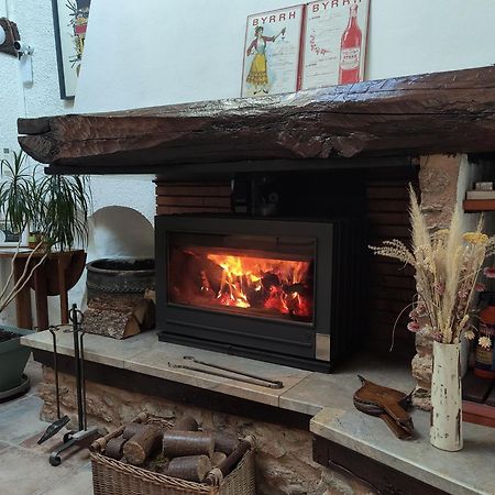 Bed and Breakfast Mas Peu Del Causse Тюир Экстерьер фото